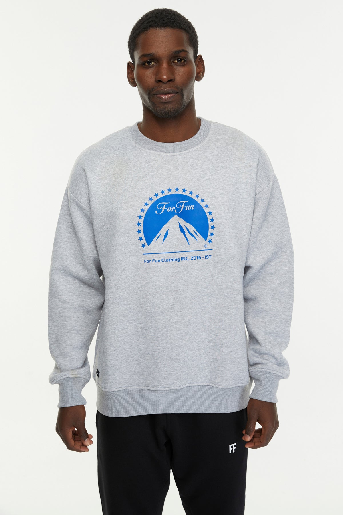 UNISEX SWEATSHIRT For Fun